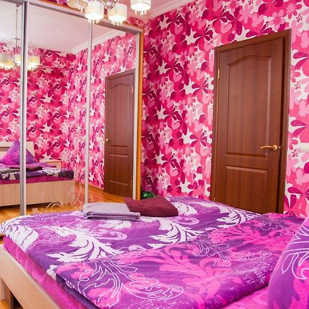 Apartment on Stalevariv Street 7 Zaporizhia Exteriör bild