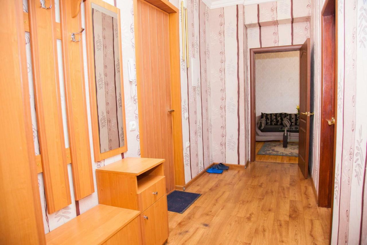 Apartment on Stalevariv Street 7 Zaporizhia Exteriör bild