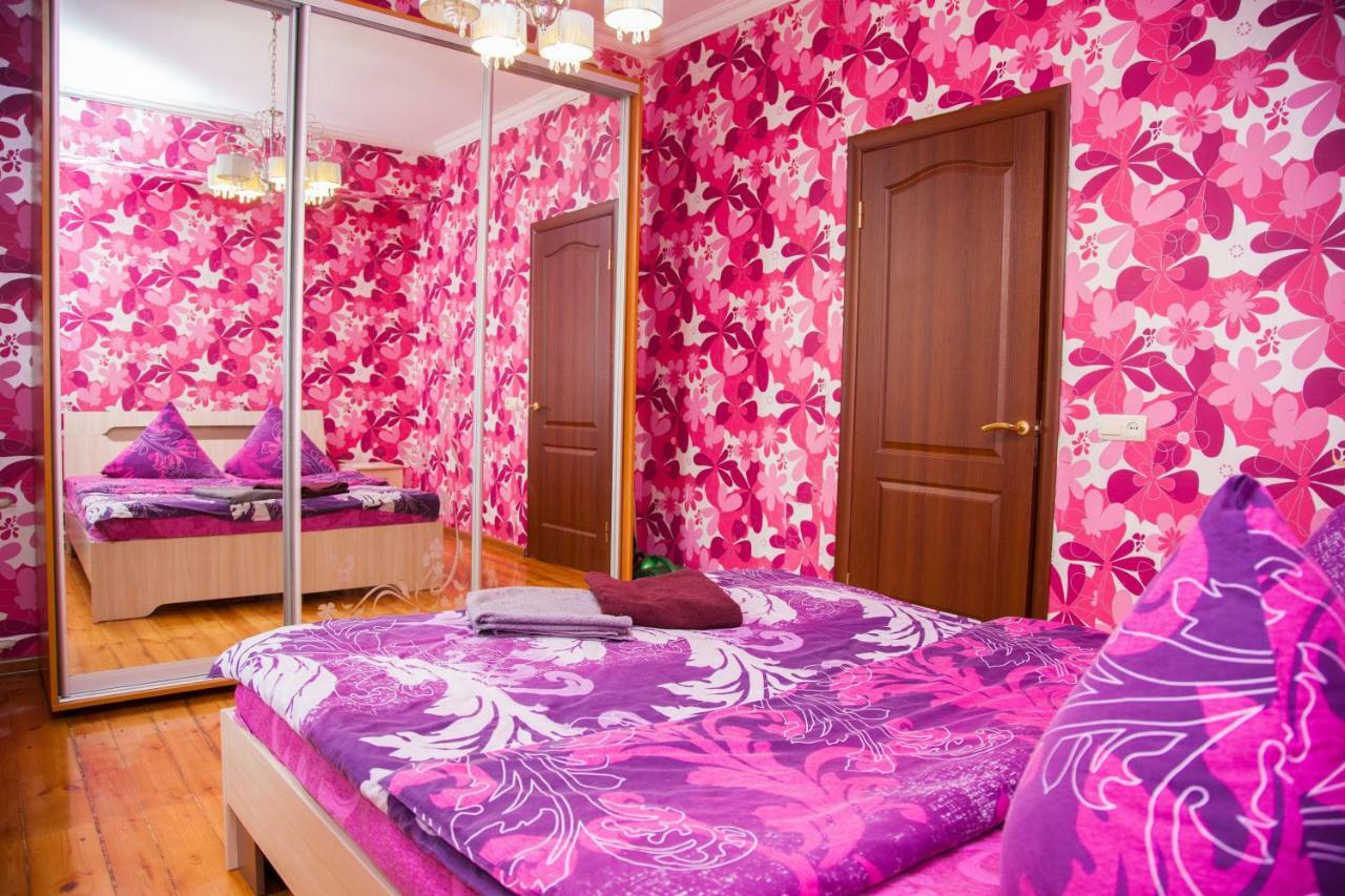 Apartment on Stalevariv Street 7 Zaporizhia Exteriör bild